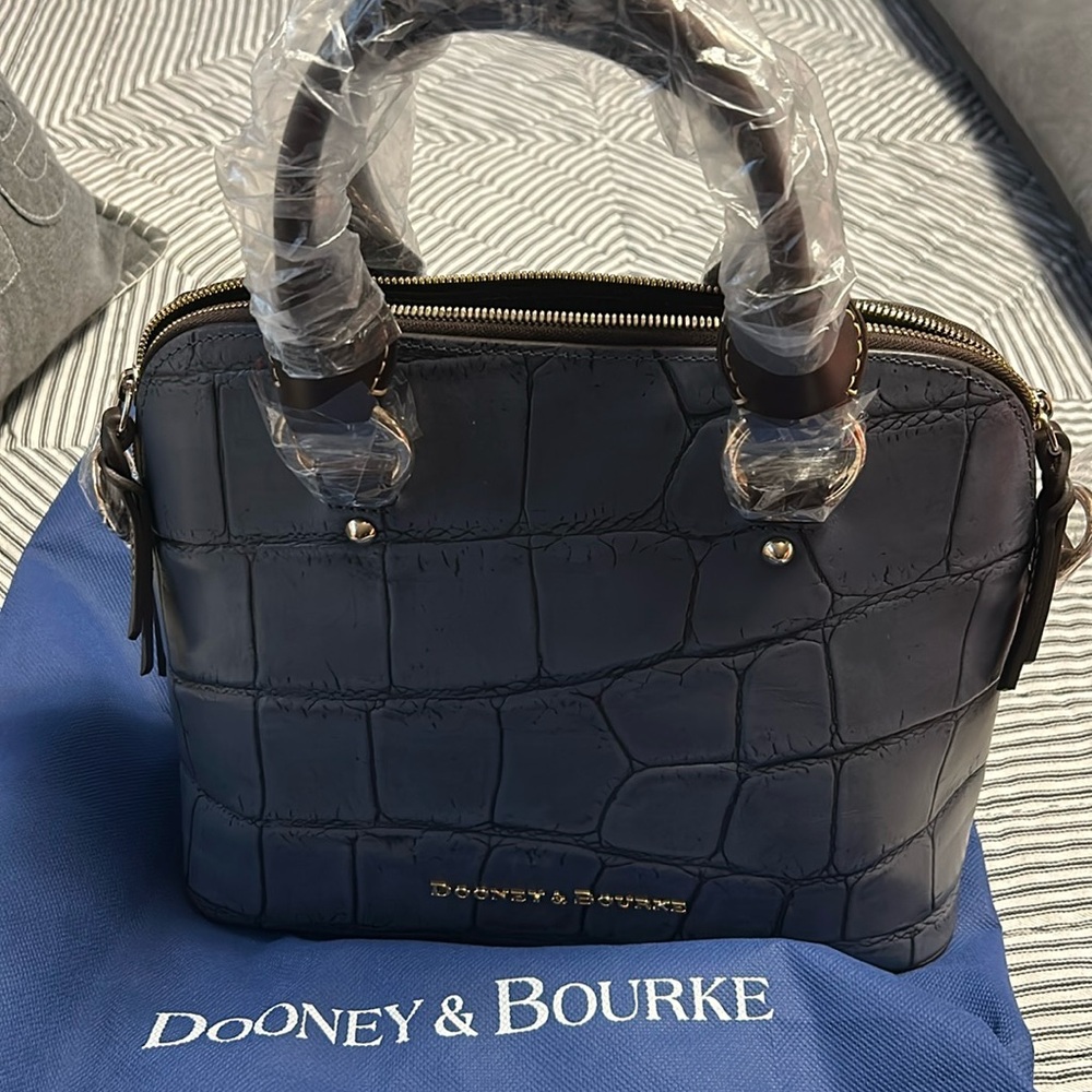 Dooney & Bourke Cameron Satchel - Picture 4 of 11